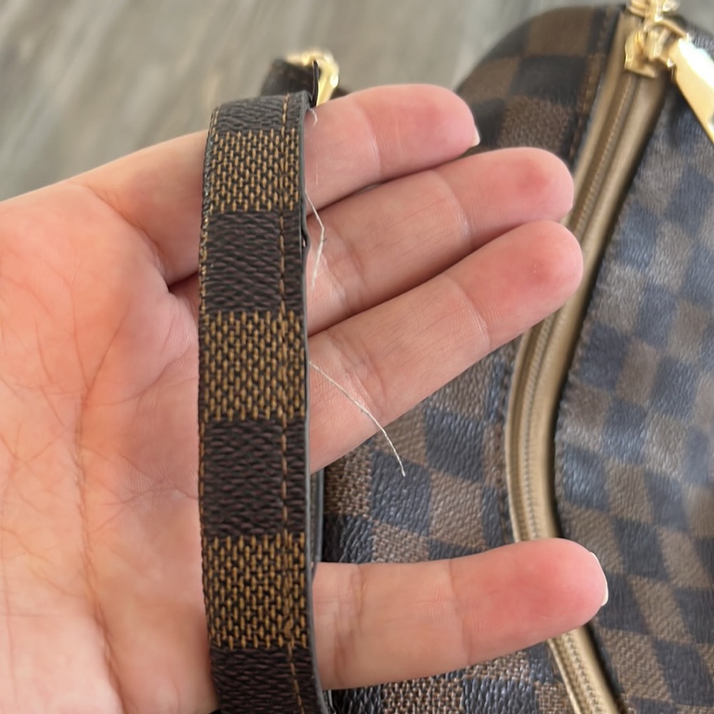 Checkered Backpack - Picture 4 of 4